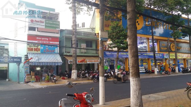 Cho thuê nhà nguyên căn mở Chi nhánh Ngân hàng, văn phòng Công ty - 1