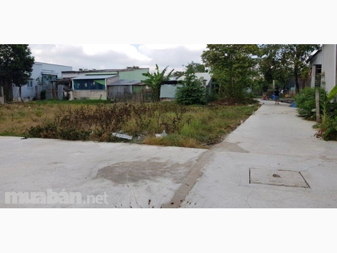 100% đất thổ cư, 5,5 x 18,6, giá 450tr