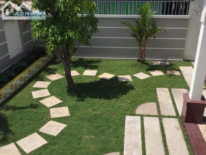 Bán nhà biệt thự 1000m2 đường 6m cách Lý Thường Kiệt 150m,phường 5 Mỹ Tho - 2