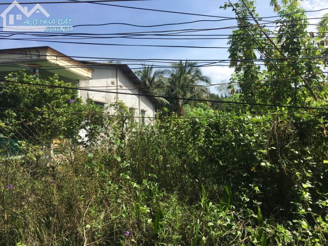 Bán 617m2 đất hẻm 2m đối diện siêu thị Coop mart,Phường 10,Mỹ Tho - 0