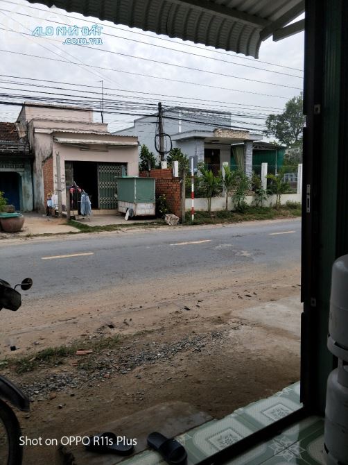 Cần bán gấp căn nhà 3 gian mặt tiện tại xã tân Tây huyện gò công - 0